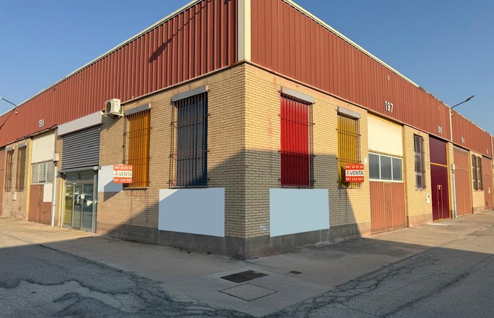 Foto de inmueble: DOS NAVES COMPLEJO INDUSTRIAL TAGLOSA: